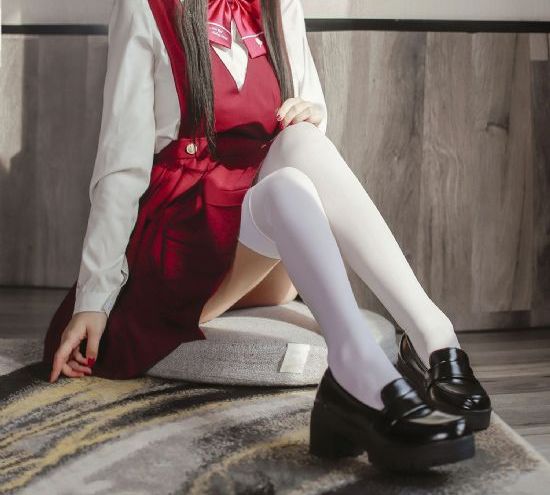 隔壁女孩儿