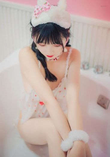 女老师在线播放