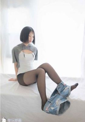 老汉胯下的女学生