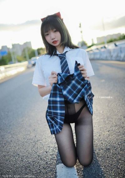 变色桃花源
